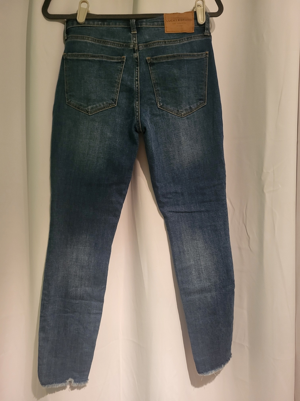 Lucky Brand Women's Dark Blue Skinny Jeans with Faded Wash